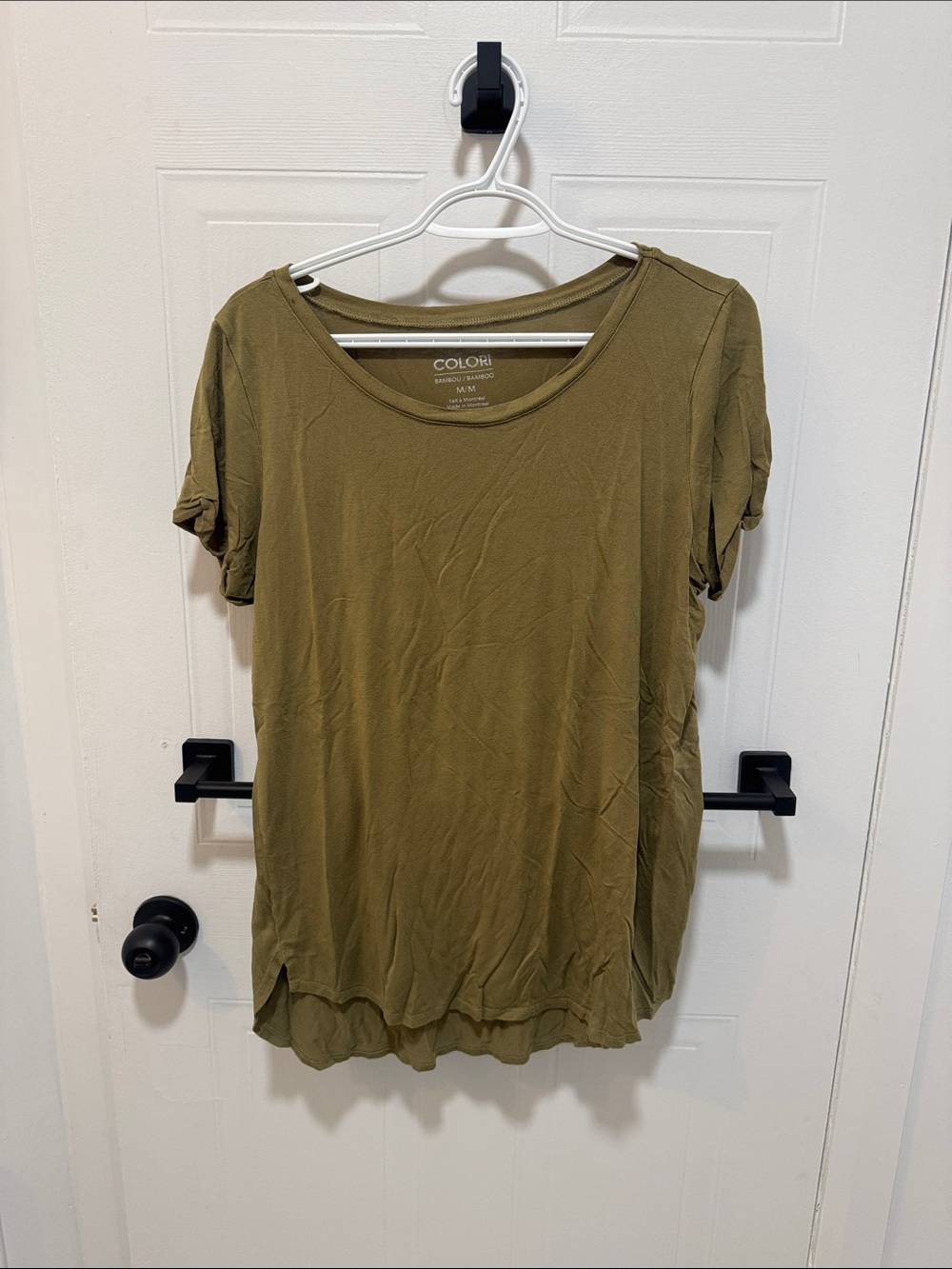 Colori Olive Short Sleeve Scoop Neck Tee